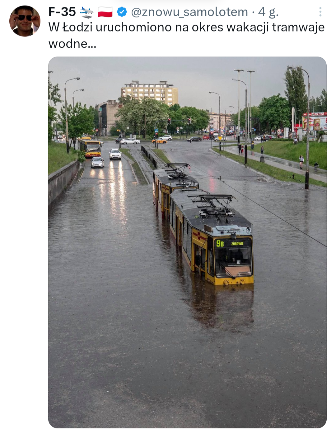 Read more about the article The Beatles w Łodzi. “Yellow submarine” w drodze do Atlas Areny.
