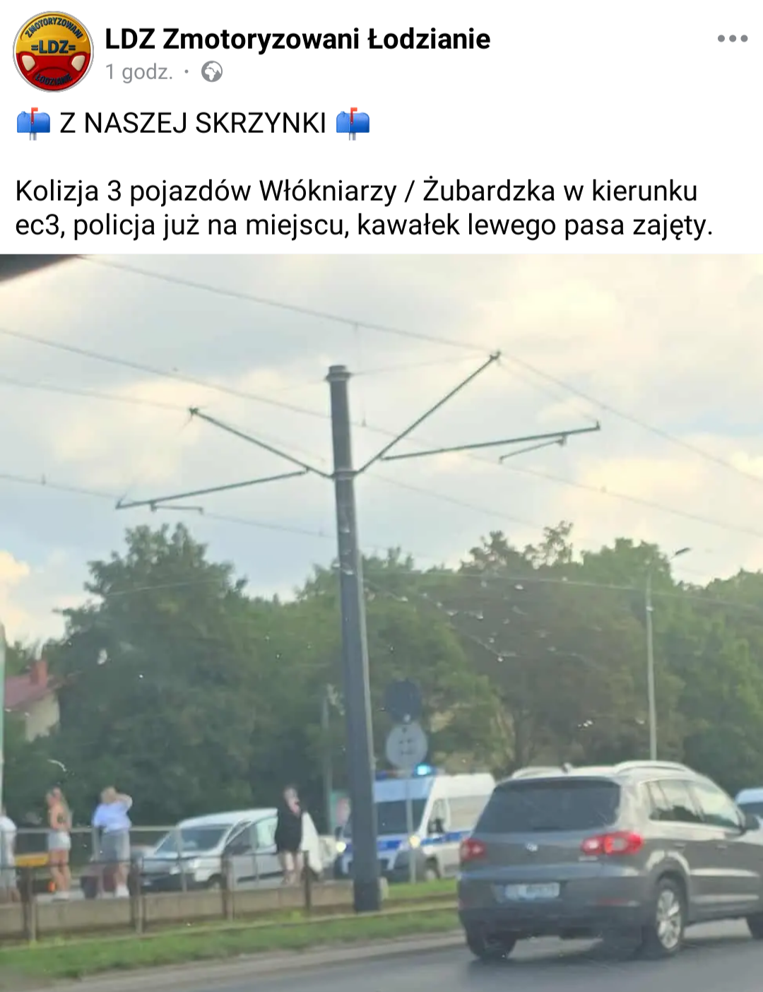 Read more about the article Kolizja 3 samochodów na al. Włókniarzy/,Żubardzkiej